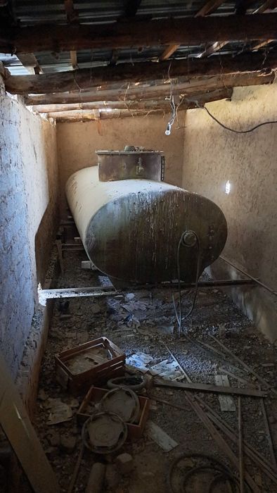 Bochka 6 tonna 700litrli kamazniki holati yahshi