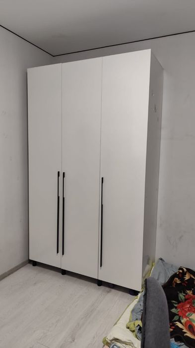 Шкаф для одежды в идеал состояние