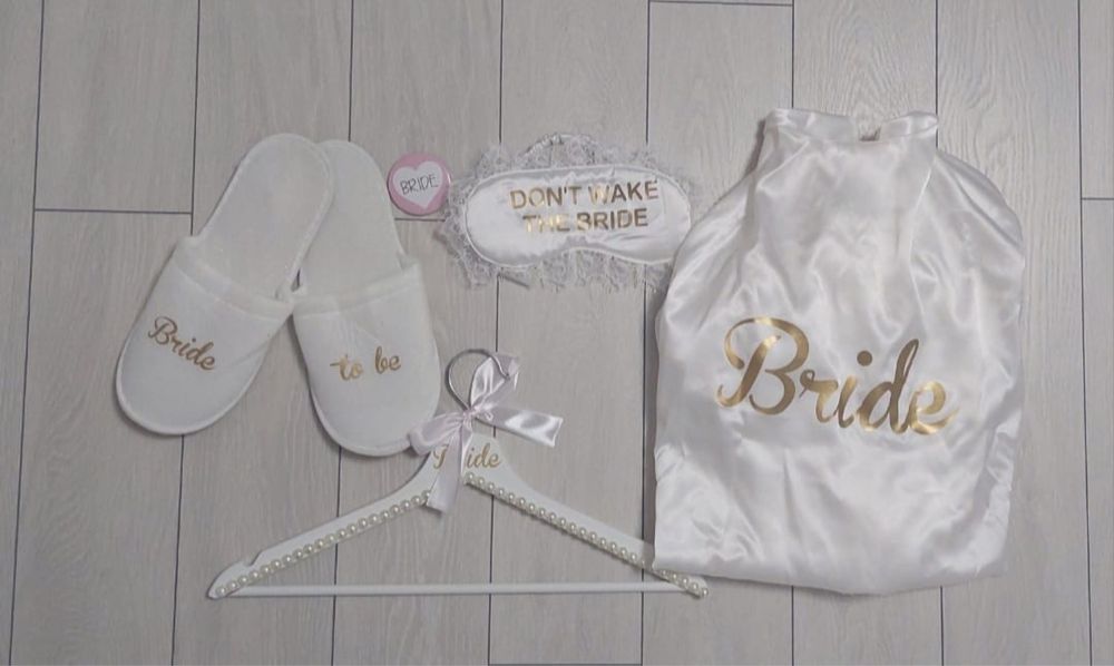 Rochie de mireasa cu corset