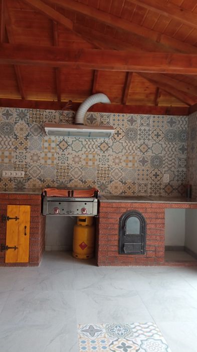 amenajări interioare și exterioare