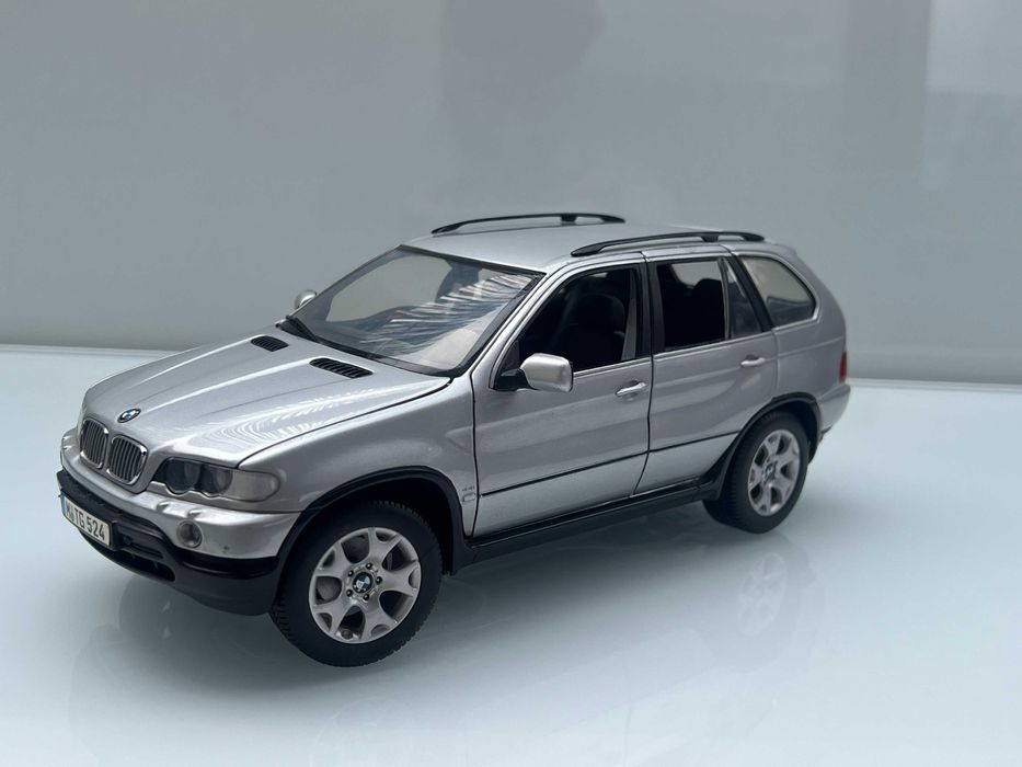 Macheta Auto 1/18 Kyosho BMW E53 X5 4.4i