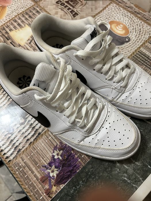 Nike folosit de 5 ori impecabili