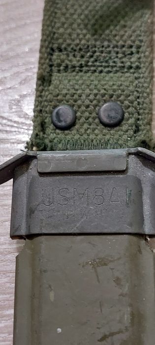 Baionetă America M7 pentru arma M16  produsă de Colt