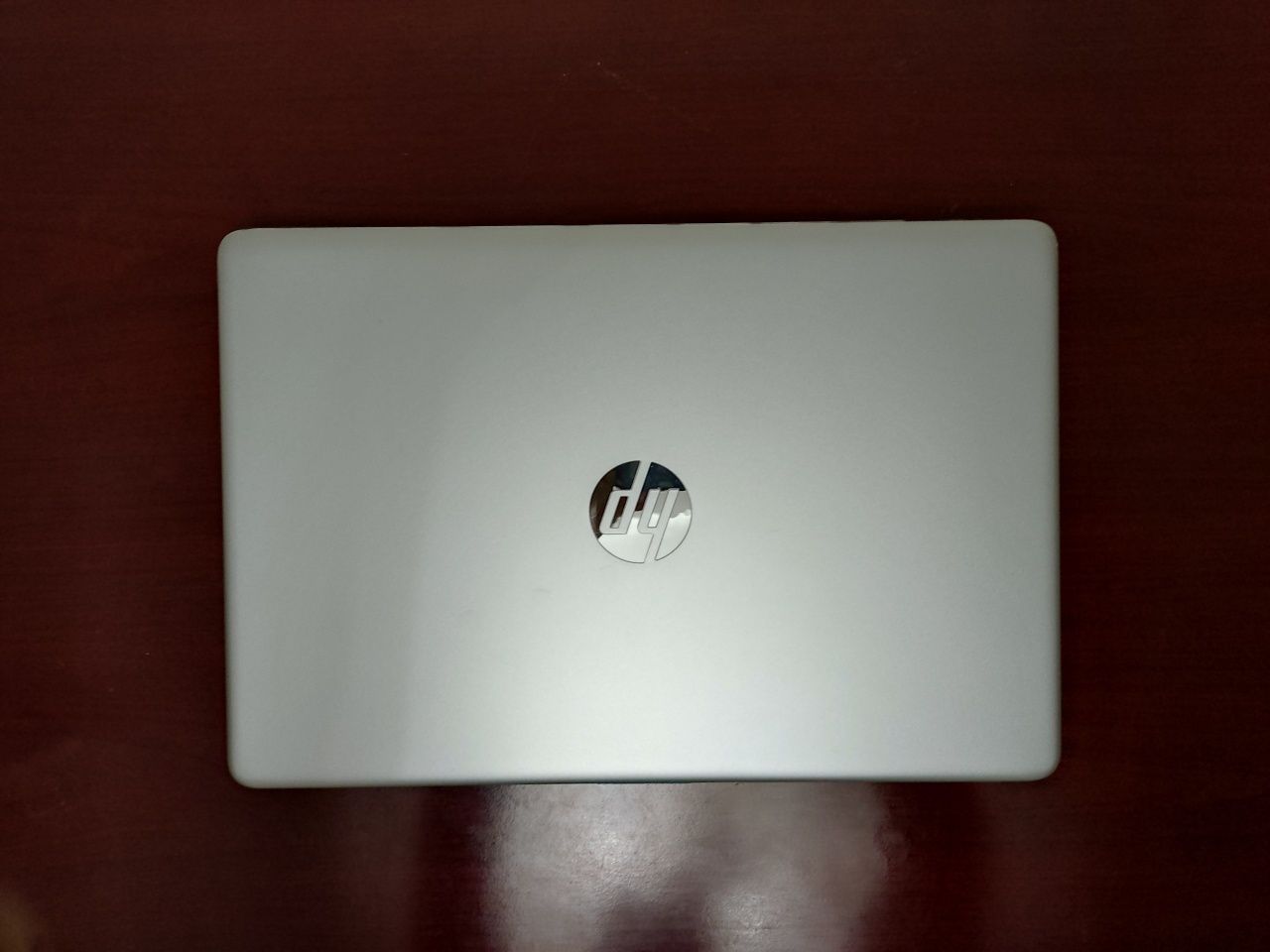 HP 15.6 Laptop ryzen 5 5500u