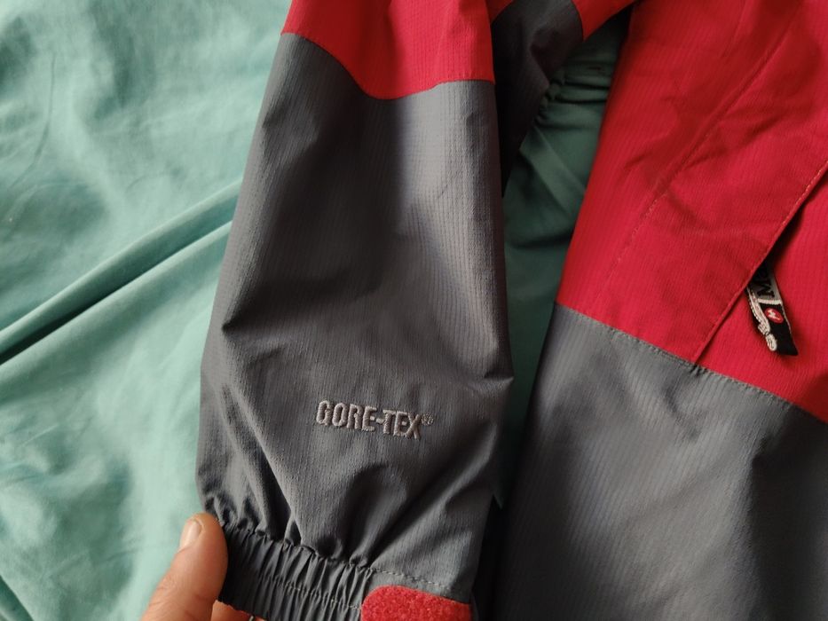 Geaca de munte Marmot Goretex,mărime M