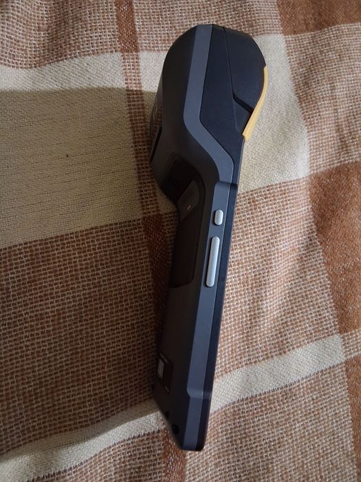 Продавам мобилен терминалSUNMIV2