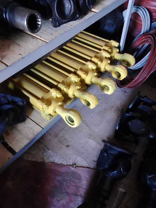 Продам ремонтные гидроцилиндры на К700( ЦС 125) гарантия. 65.000тнг