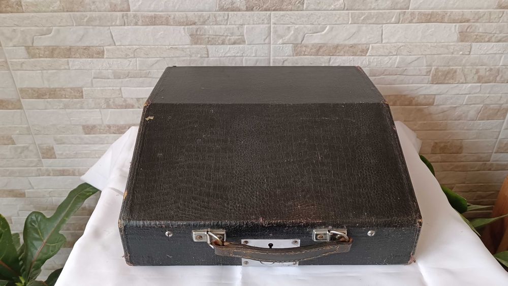 Стара пишеща машина Continental Portable - Made in Germany - 1937г.