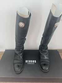 Оригинални черни ботуши Versace от естествена кожа 38 номер от Милано