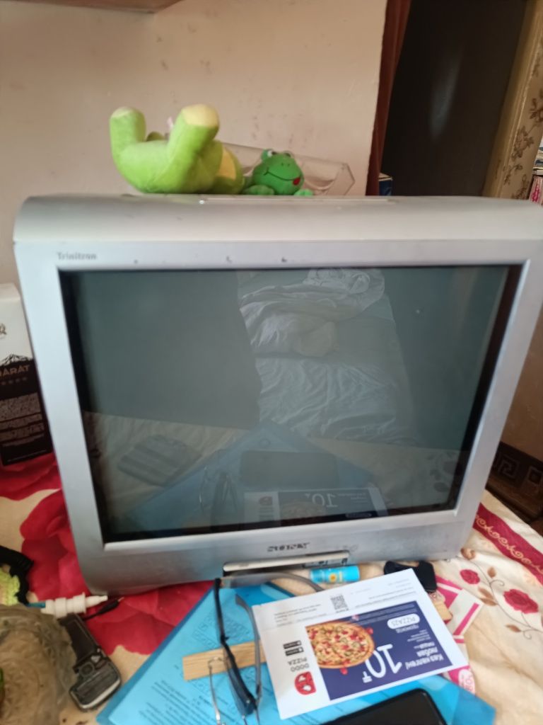 Продается телевизор