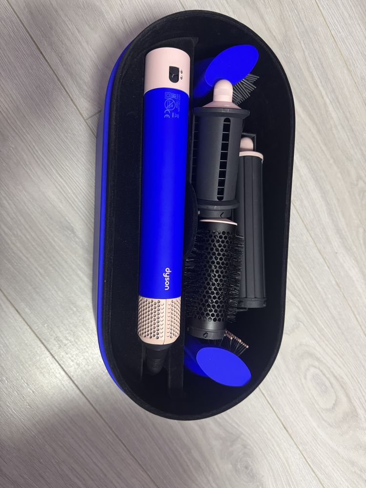 Dyson Airwrap complete long Blue Blush edition лимитирана серия
