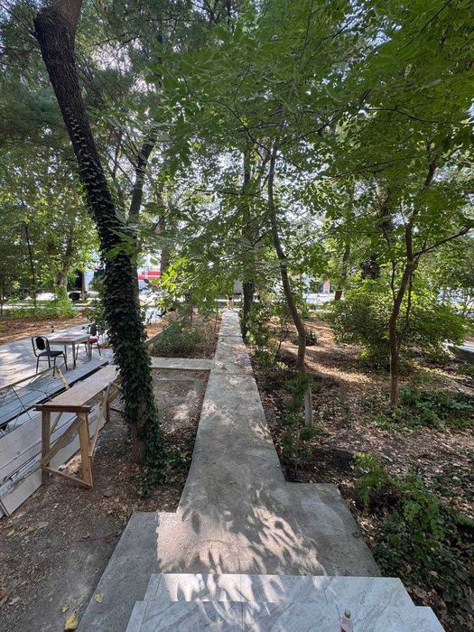 СРОЧНО !! Продаётся нежилой квартира в Яшнабаде 1/1/4 ( 15 кв/м )