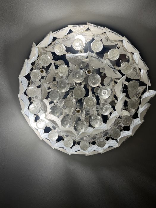 Продается   Люстра мкр аккент