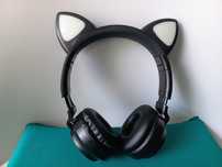 Casti wireless Over-Ear, urechi de pisica cu jocuri de lumini