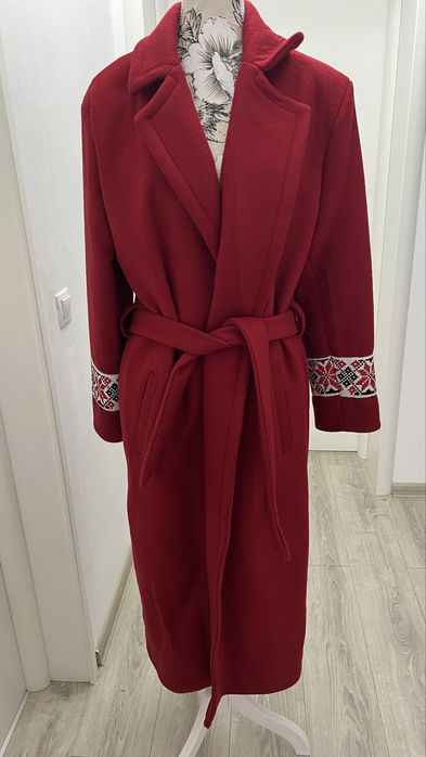 Palton cu detalii traditionale din lana si casmir Melor