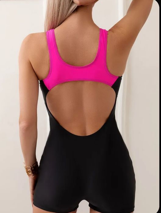 Стильный купальник с утягивающий эффектом, размер большемер