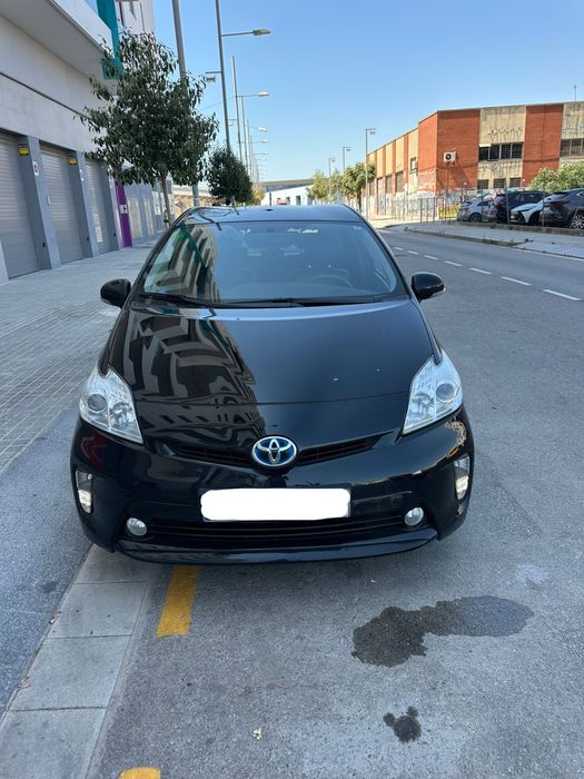 Firmă Autorizată Uber/Bolt ÎNCHIRIAZĂ-RĂMÂNERE