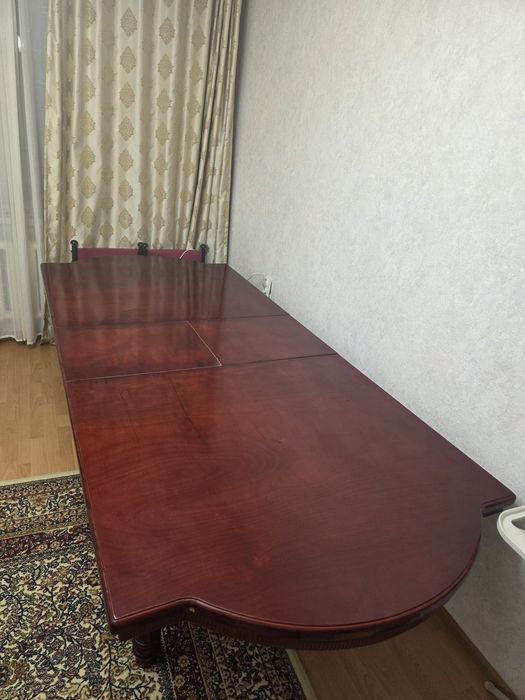 Продам стол из дерева