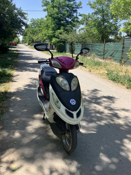 Dau scuter electric la schimb pe altul mai mare scuterul merge foarte