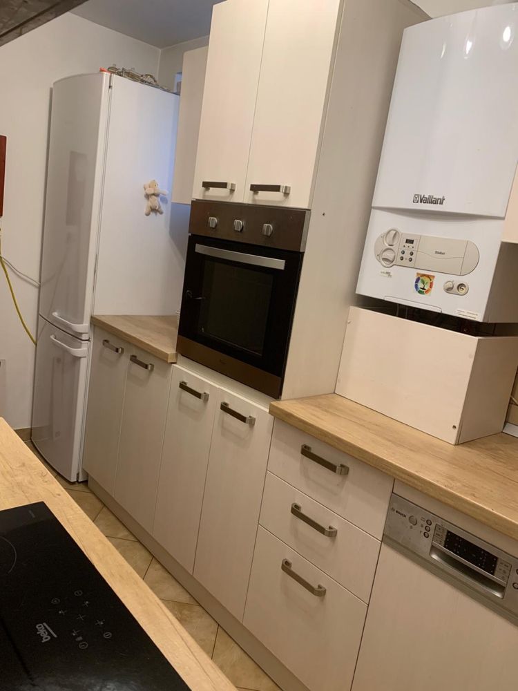PF inchiriez apartament pe Strada Reșița, Sibiu