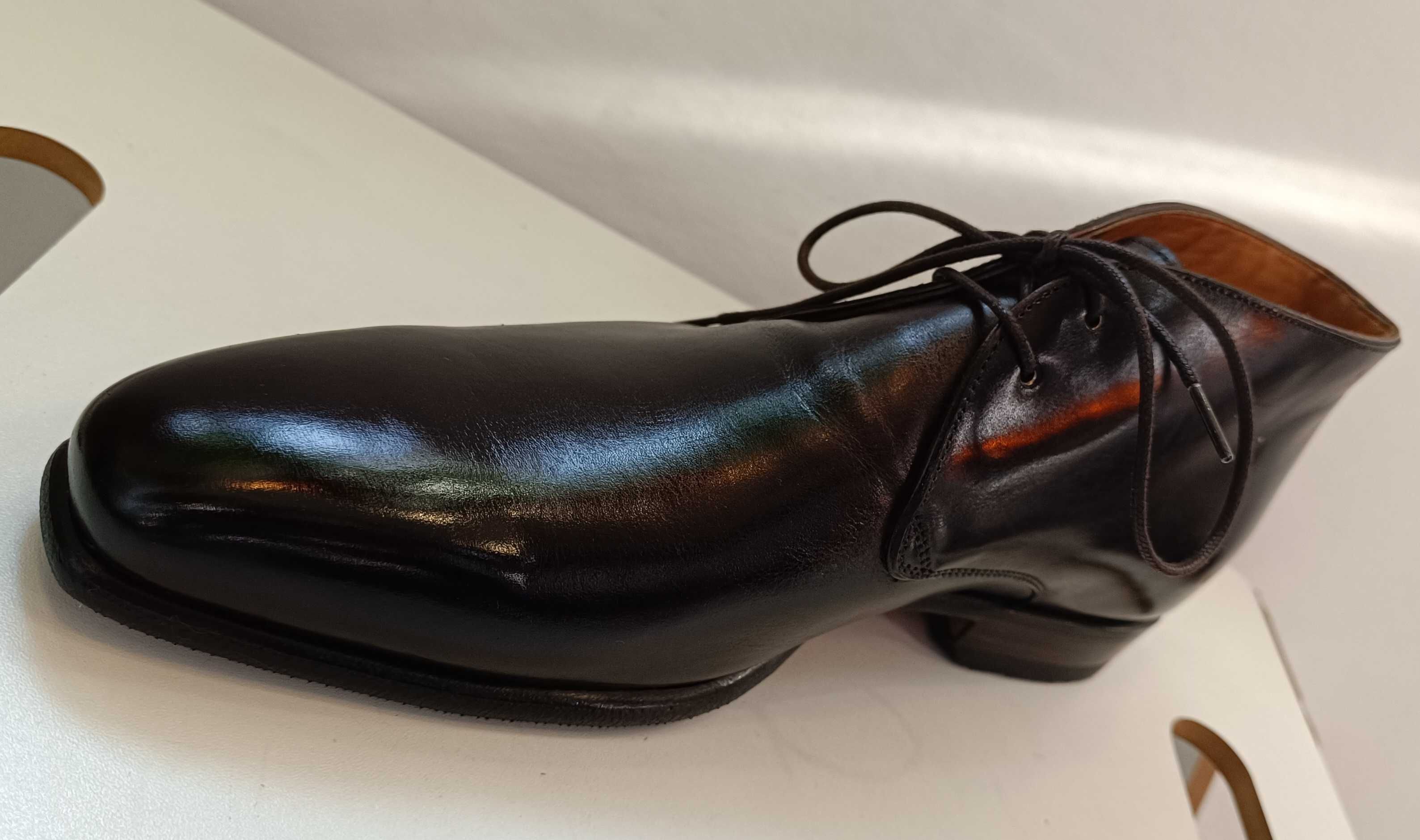 Ghete de lux 39 39.5 43 43.5 GREVE NOI lucrate manual piele naturala