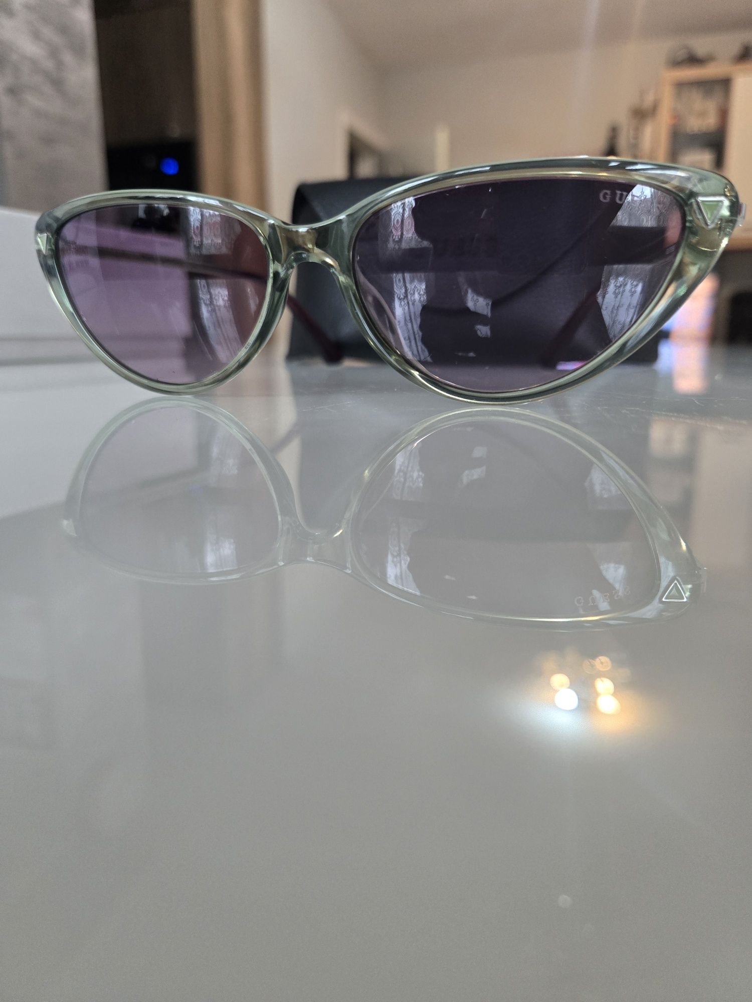 Слънчеви Очила Guess
