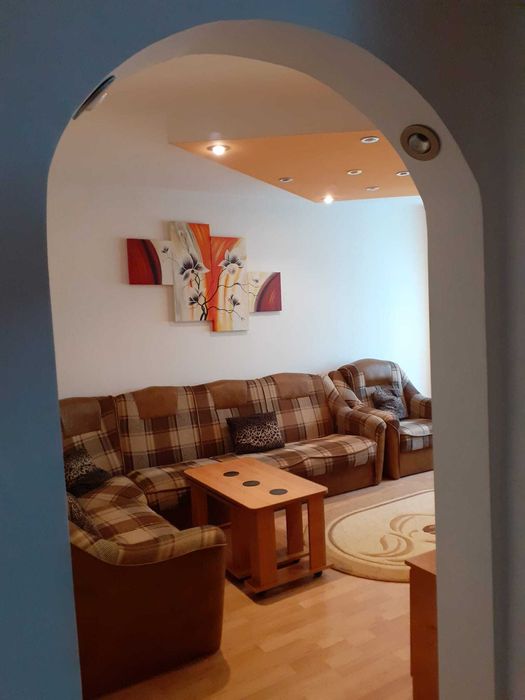 Apartament 3 camere decomandat