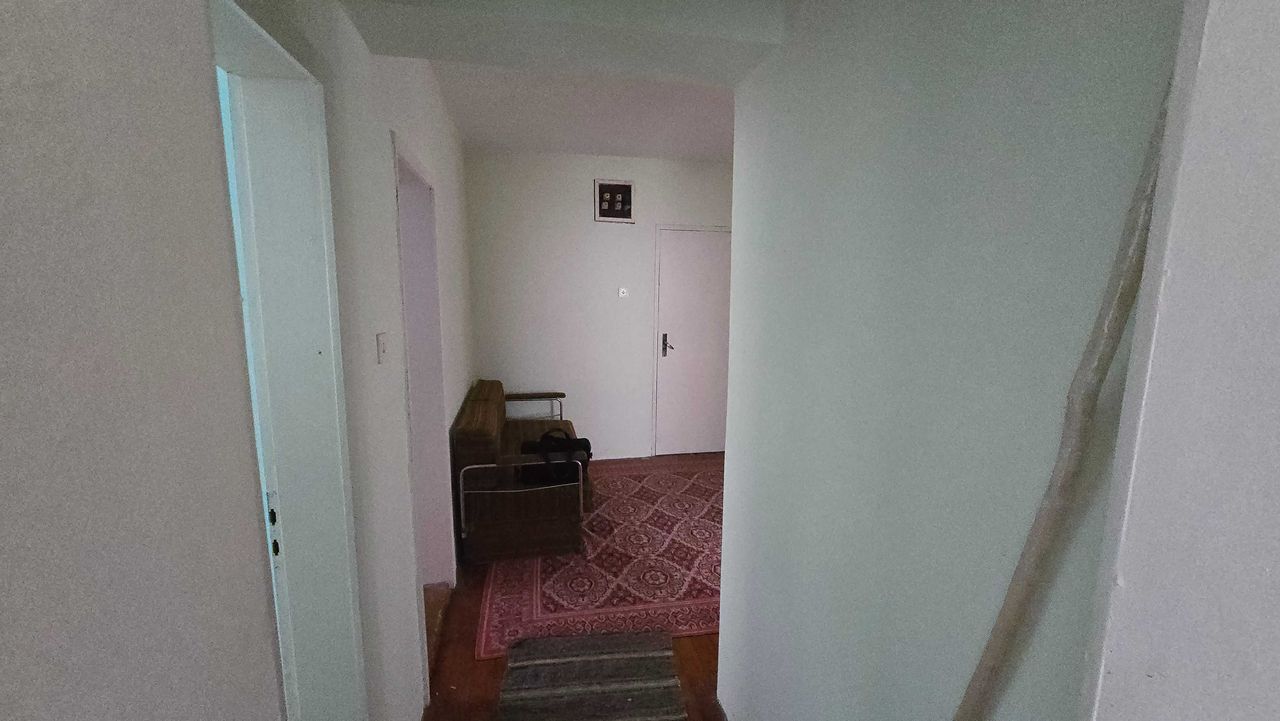 Продава се Четиристаен апартамент в Асеновград - 120 кв.м за 424 €/кв.м - Снимка #6