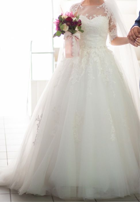Rochie de mireasa ivoar