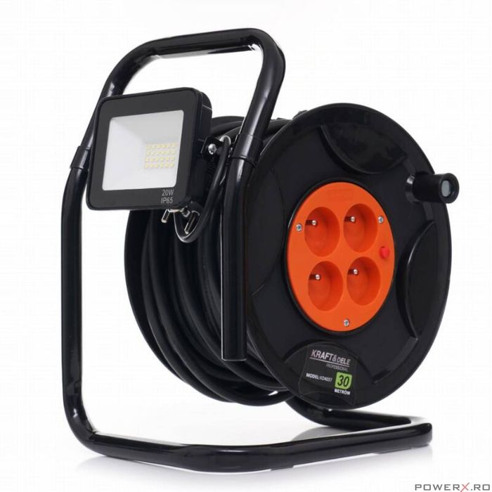 Rola de curent 30 m, cu lampa cu Led atasata, prelungitor cu tambur,