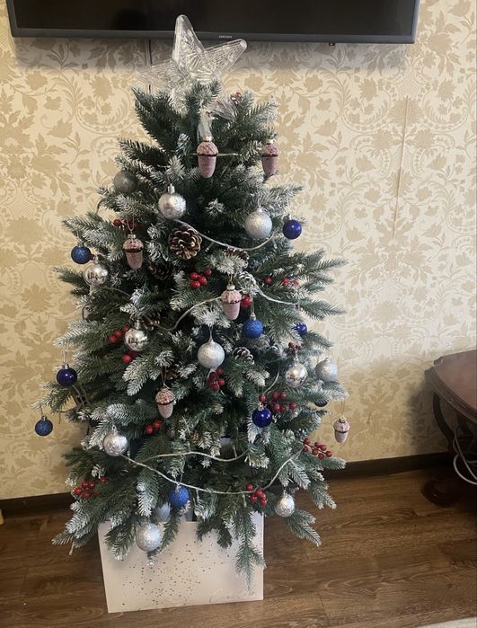 Арча сотилади. Ёлка продаётся. Archa sotiladi