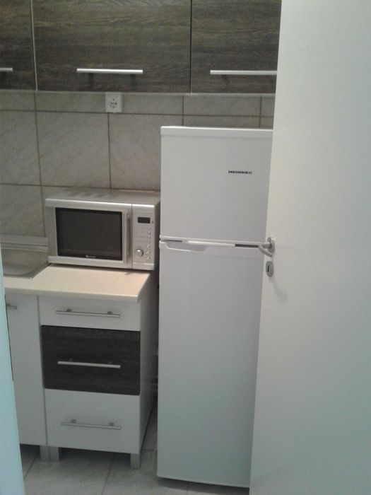 Inchiriez garsoniera Astra