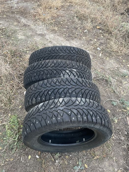 Продам шипы 175/65/14
