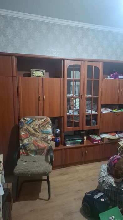 Стенка б.у продам