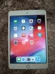 Tableta iPad mini 3