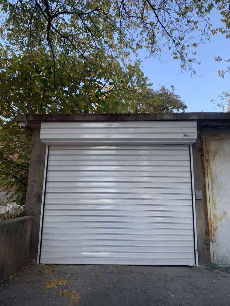 Дава се под наем Гараж / Паркомясто в Хасково, Овчарски - 18 кв.м за 51 € - Снимка #1