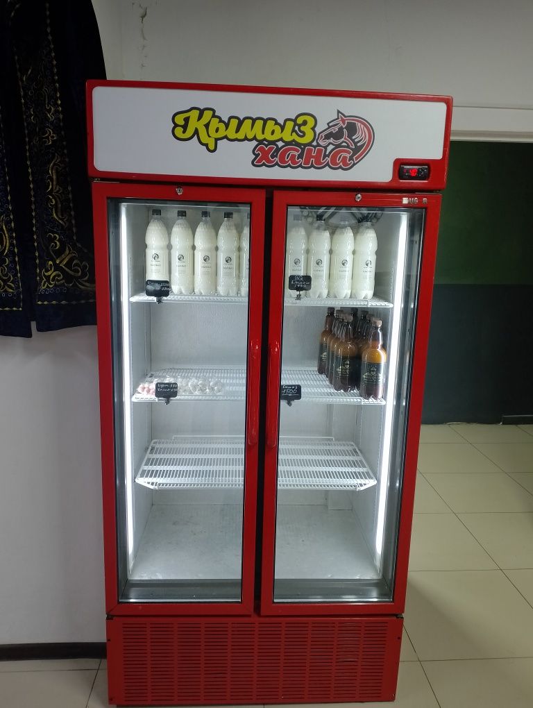 Продам холодильник двухдверный для напитков
