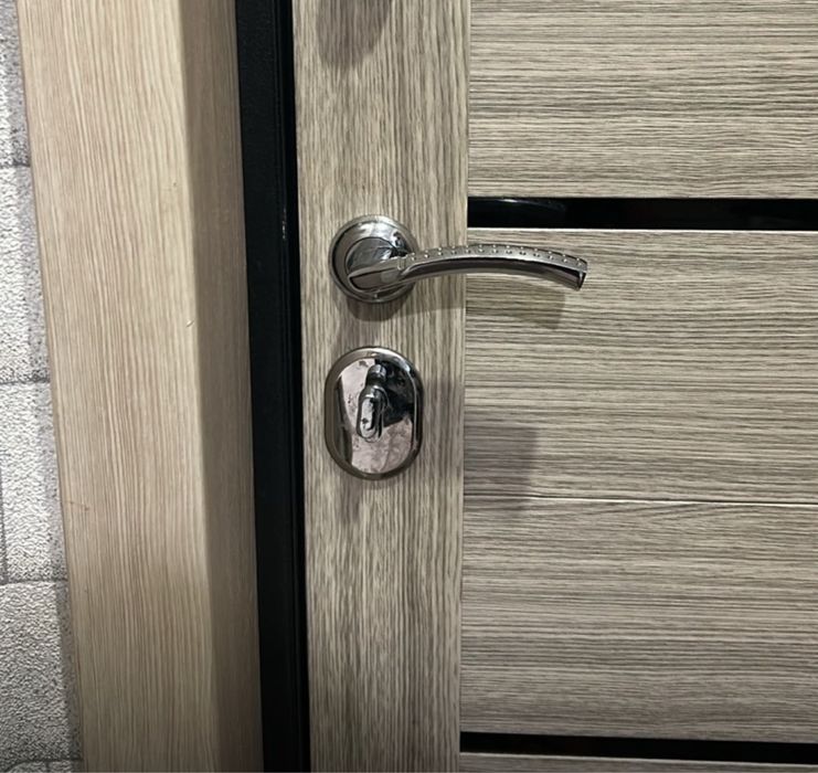 Продам мощный замок