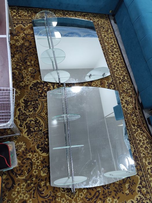 Парикмахерское кресло +зеркало со стеклянными полками (комплект)