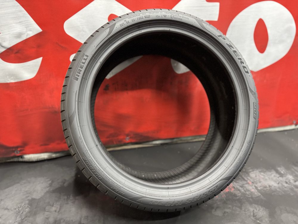 255 35 19, Лятна гума, Pirelli PZero, 1 брой