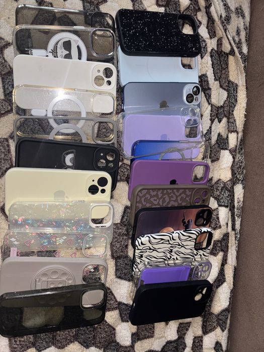 Срочно чехлы на айфон 15 новые за всеее 4000