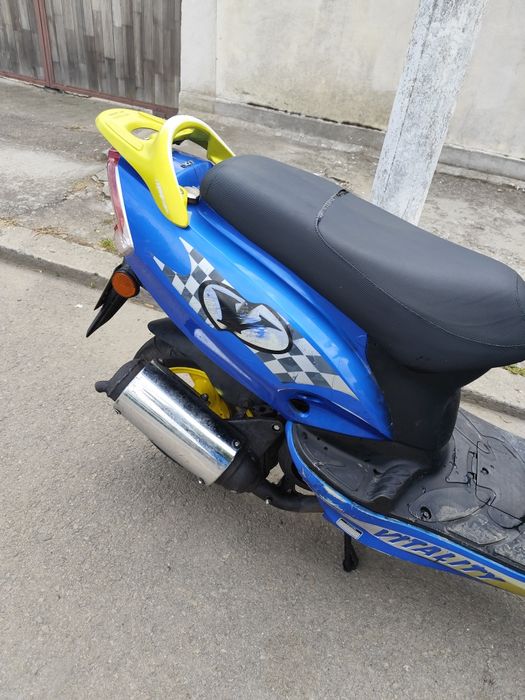 Kimco 2 timpi  80cc