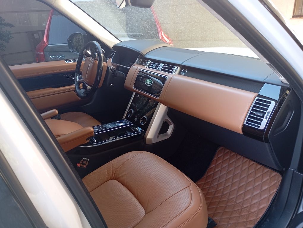 Range Rover Autobiography P530 год2020