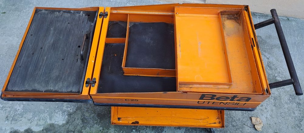 Banc de lucru portabil, Beta Utensili Tank C 25, service auto, moto