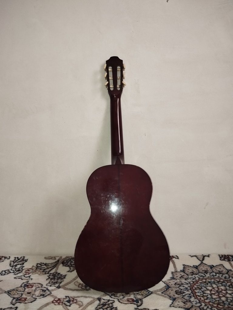 Gitara Hohner srochni pul kk