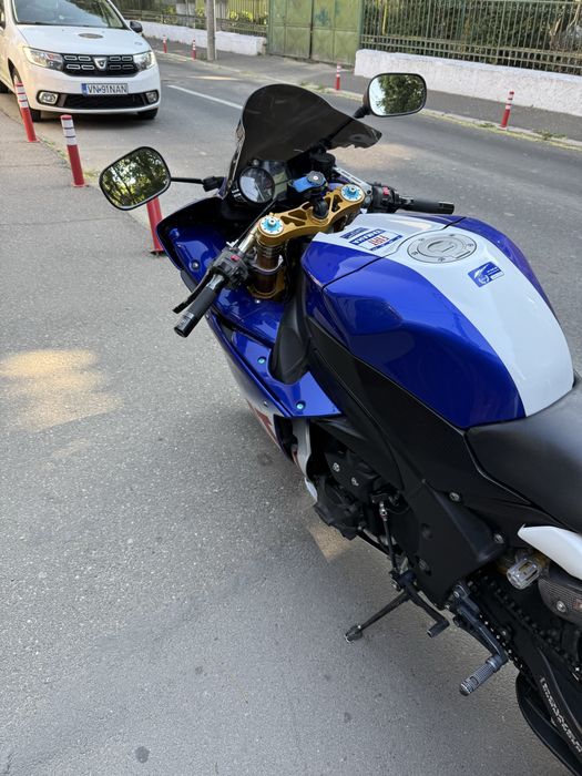 Yamaha R1 - 2009