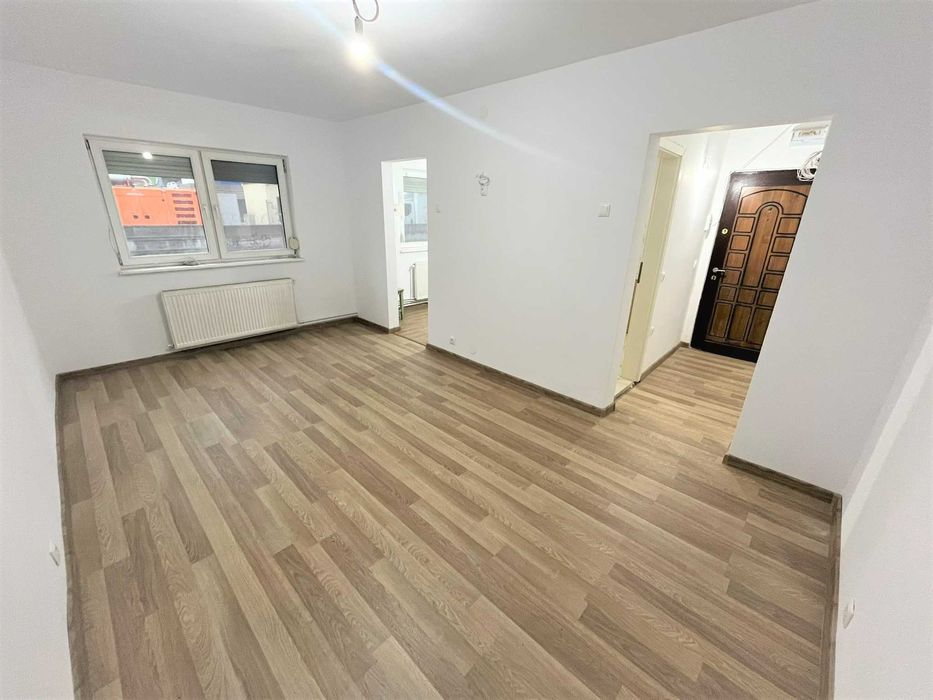 Sibiu Chirie| Cabinet/Birou 30mp renovat | Sub Arini | Parter | 400€