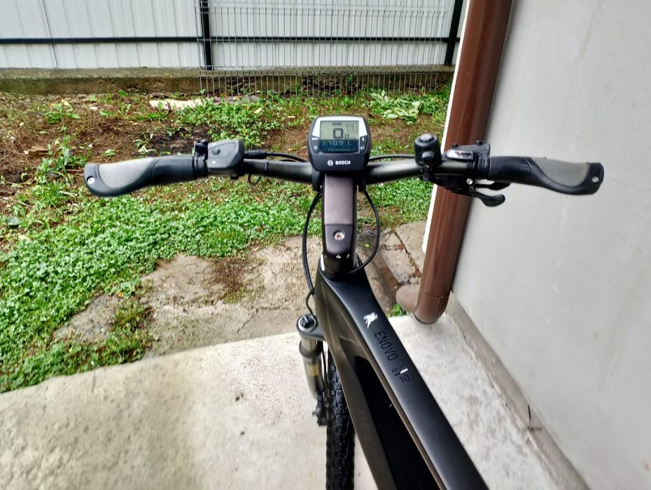 Vând bicicleta electrica Bosch CX preț 3000 de lei negociabil