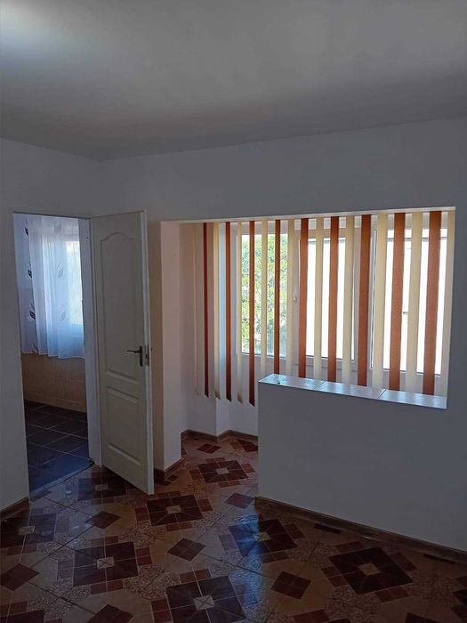 Garsonieră de vânzare