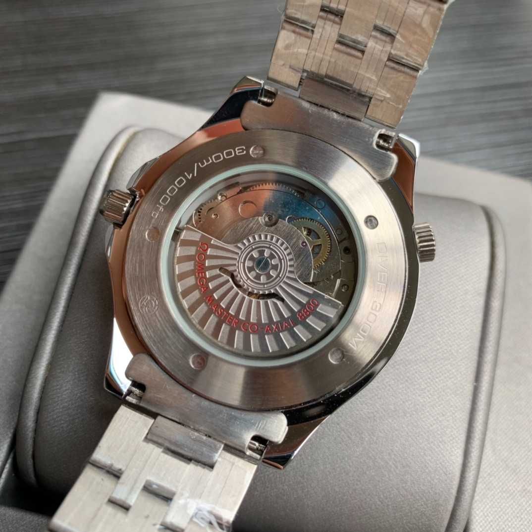 Автоматичен мъжки часовник OMEGA Seamaster Diver 300M Nekton Edition